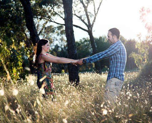 Sesion-preboda-novios-en-el-campo-luxfotografia