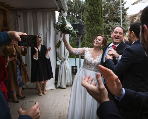 entrada-novios-al-banquete